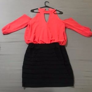 👗BUNDLE SALE👗Body Con Dress